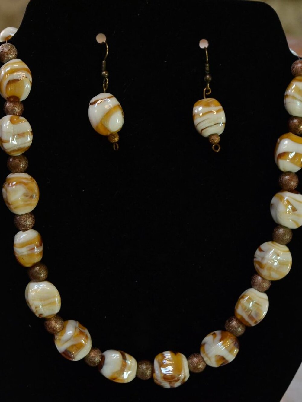 Caramel Swirl Necklace Set Handmade